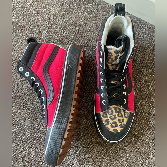 Custom MTE high top Vans - Picture 2 of 5